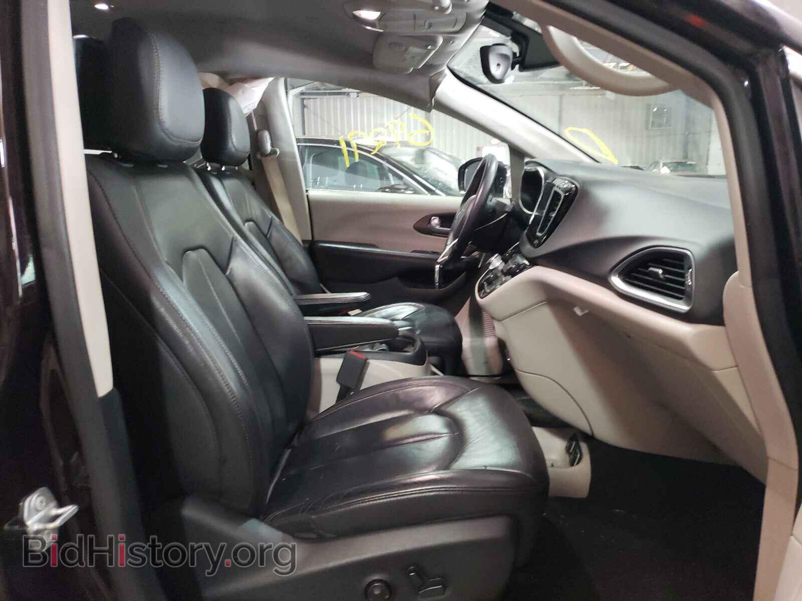 2017 CHRYSLER PACIFICA - VIN: 2C4RC1EG6HR734010 - Photo 5