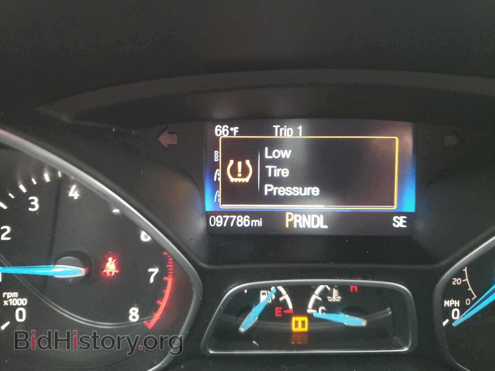 2016 FORD FOCUS - VIN: 1FADP3F21GL303200 - Фото 8