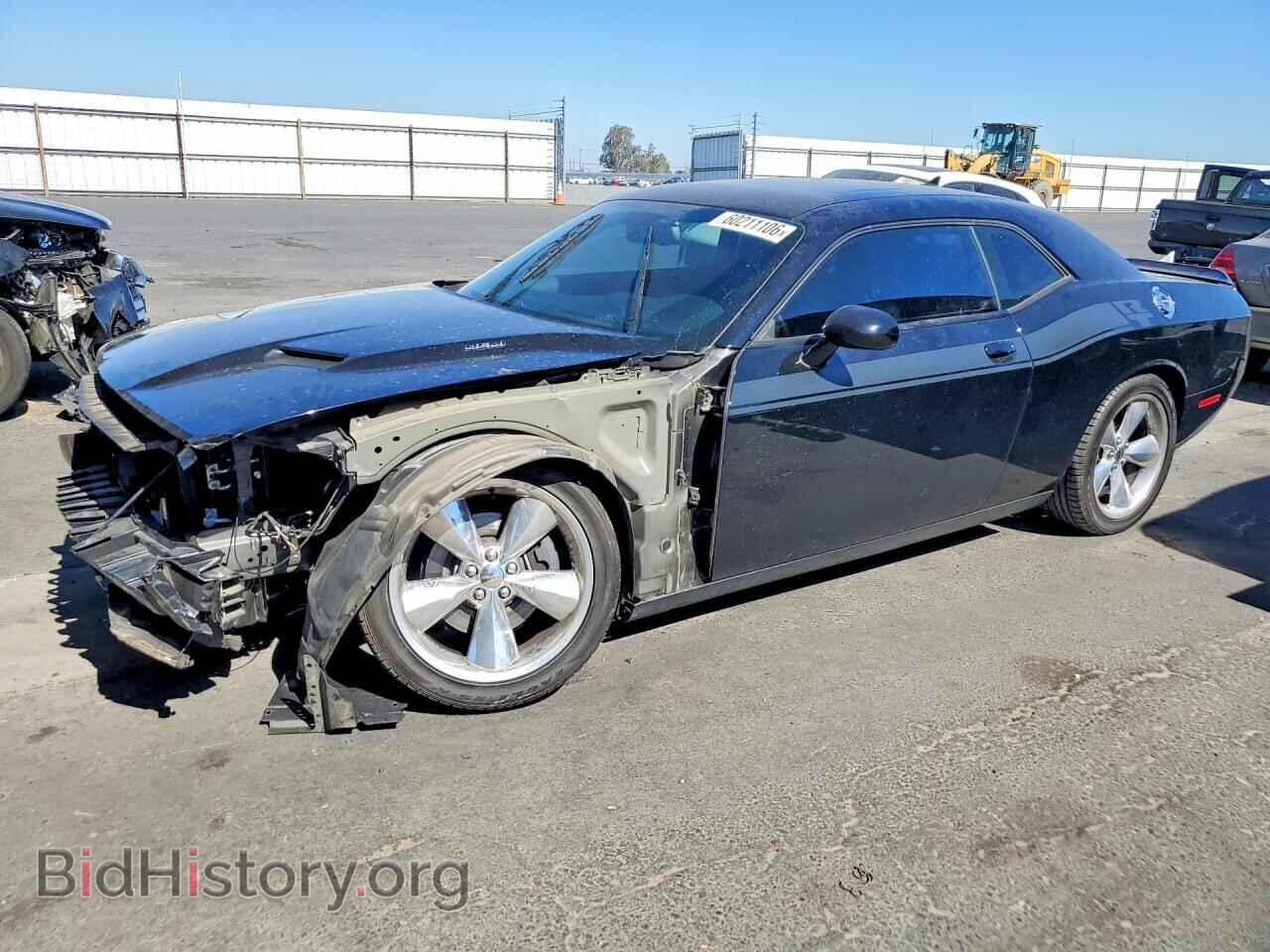 Photo 2C3CDZBT9FH782837 - DODGE CHALLENGER 2015