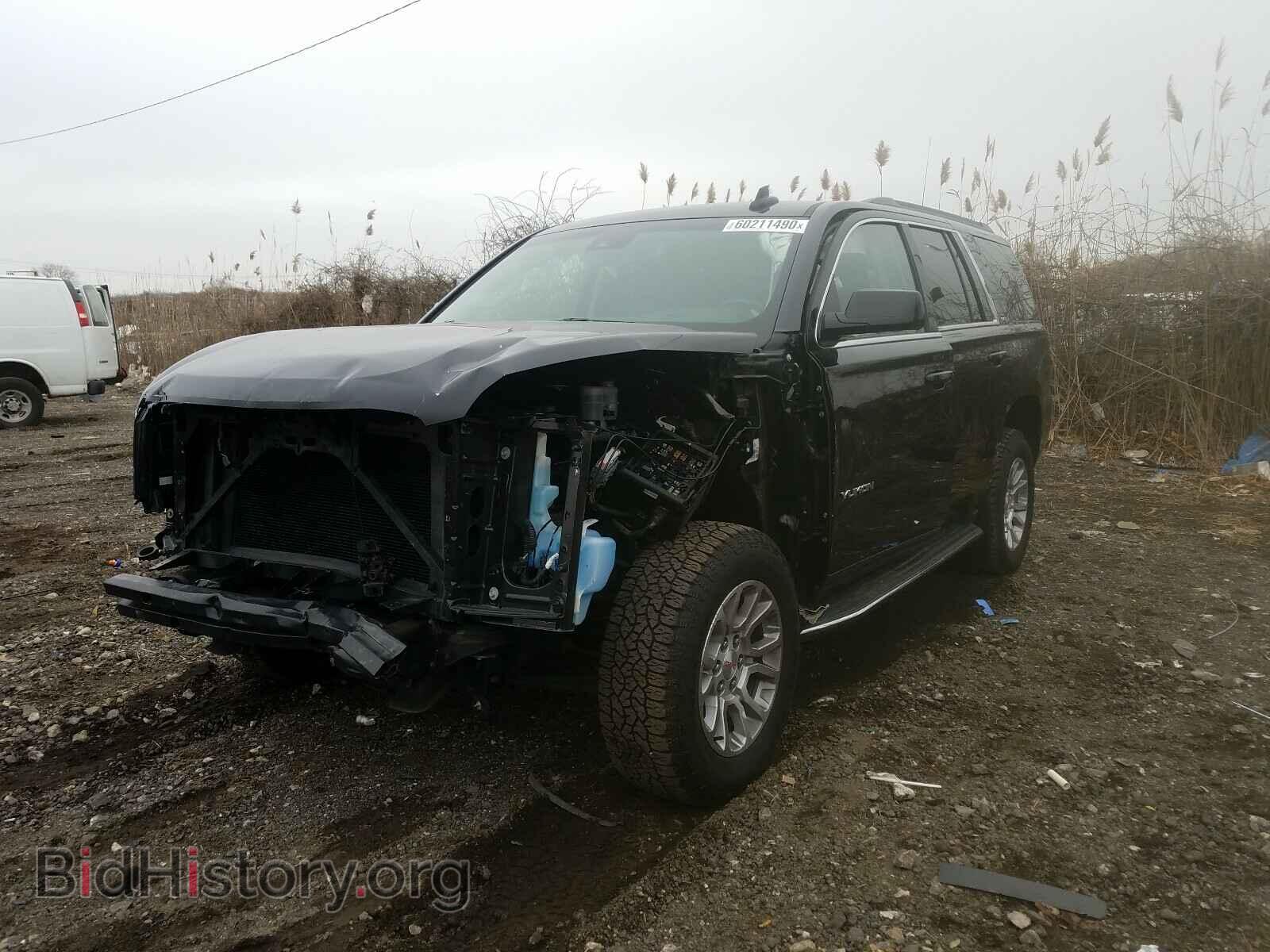 2017 GMC YUKON - VIN: 1GKS2BKC7HR219782 - Фото 2