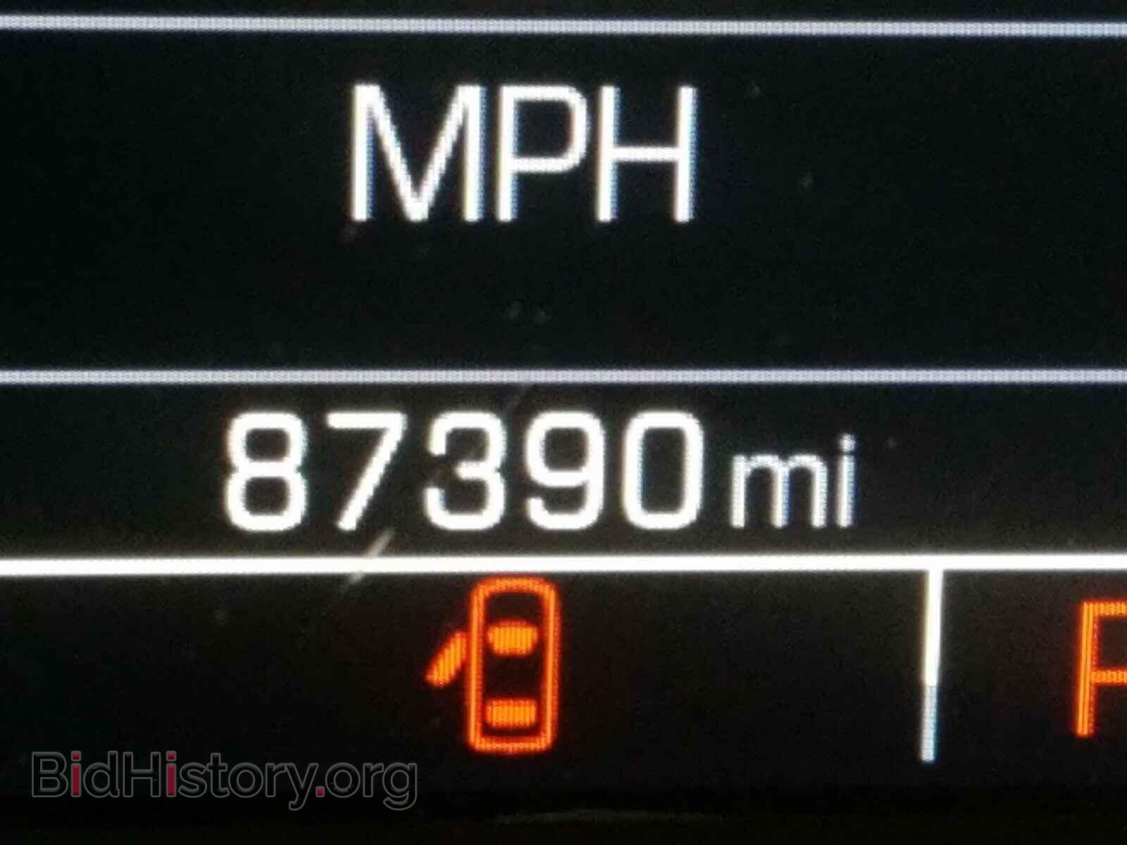 2017 GMC YUKON - VIN: 1GKS2BKC7HR219782 - Фото 8