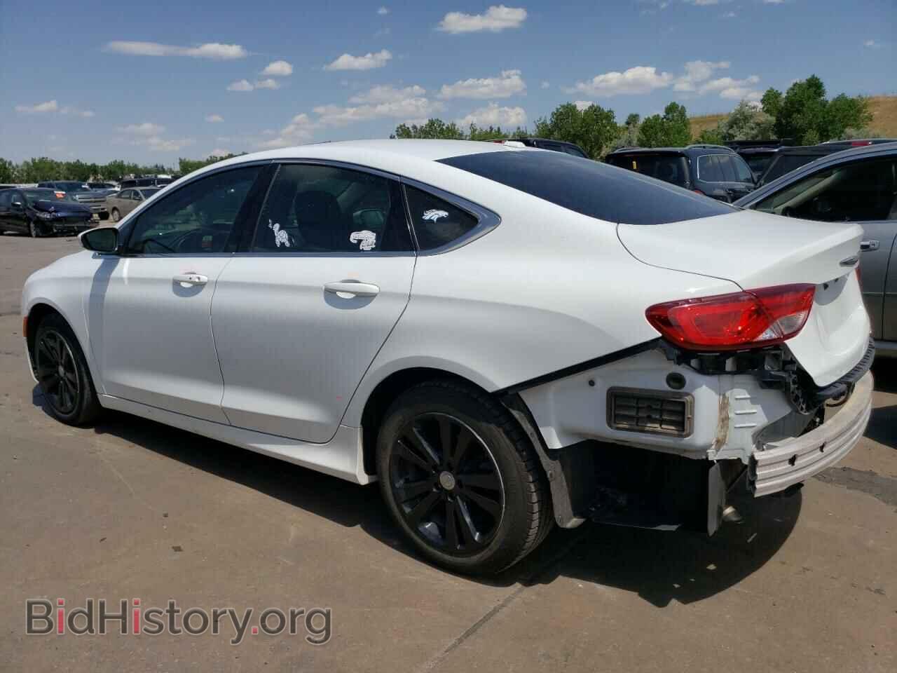 2015 CHRYSLER 200 - VIN: 1C3CCCAB6FN563527 - Фото 2