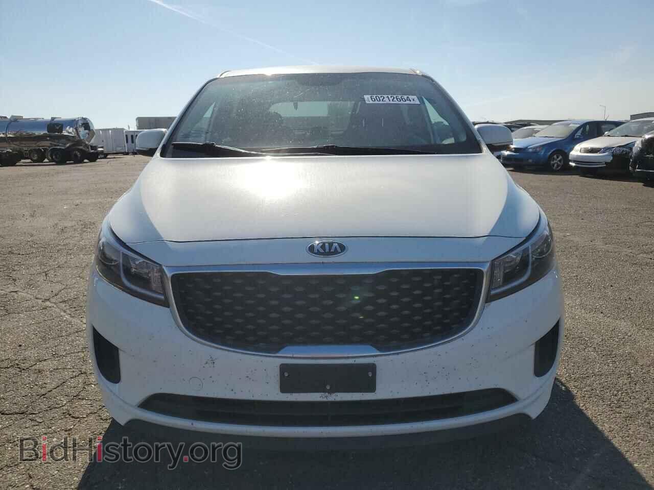 2016 KIA All Models - VIN: KNDMB5C11G6192758 - Фото 5