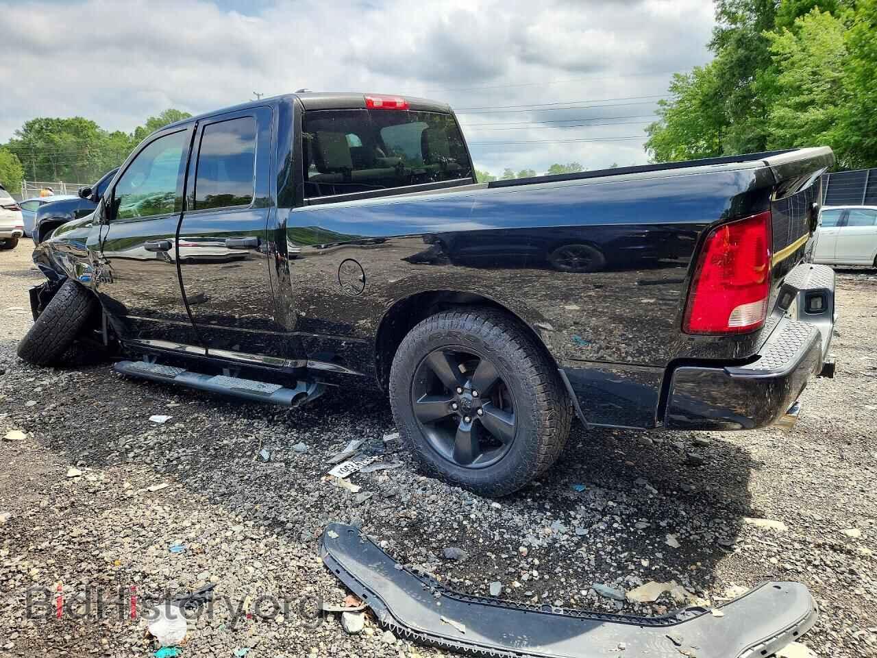 2017 RAM 1500 - VIN: 1C6RR7FT1HS660238 - Photo 2
