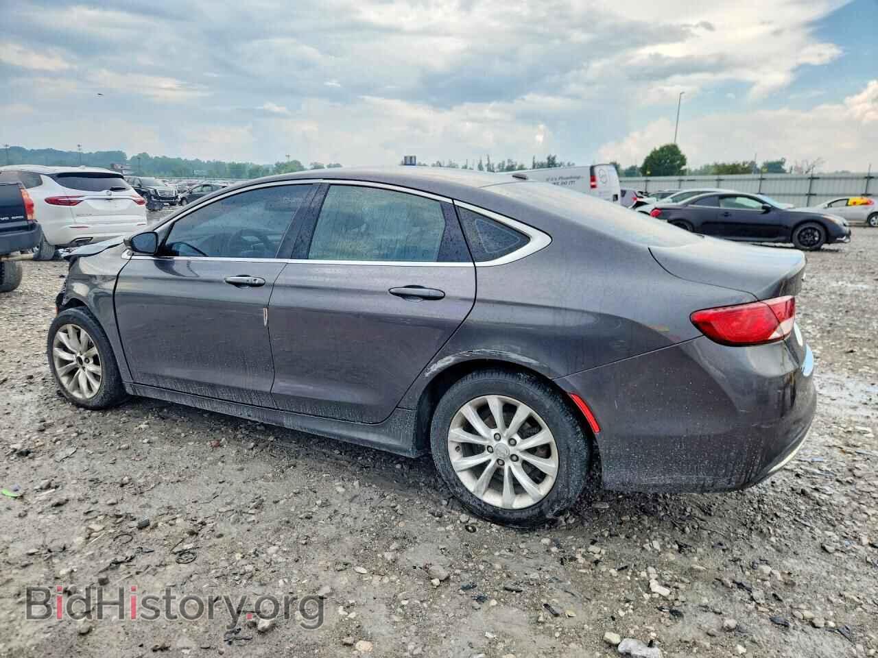 2015 CHRYSLER 200 - VIN: 1C3CCCCBXFN619045 - Photo 2