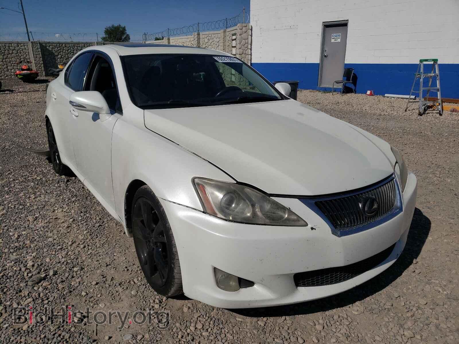 Photo JTHBF5C29A5123669 - LEXUS IS 2010