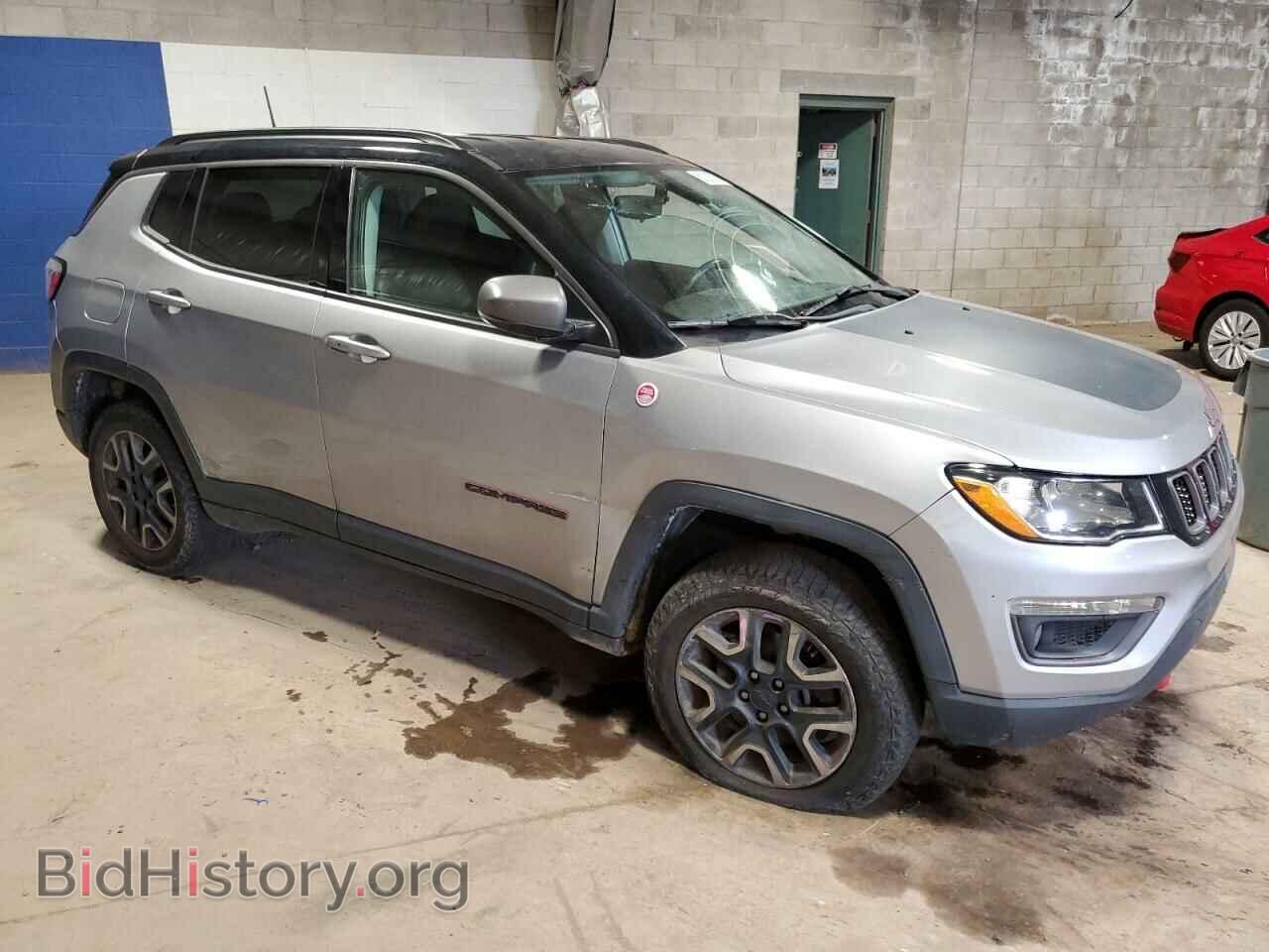 2019 JEEP COMPASS - VIN: 3C4NJDDB9KT669038 - Фото 4