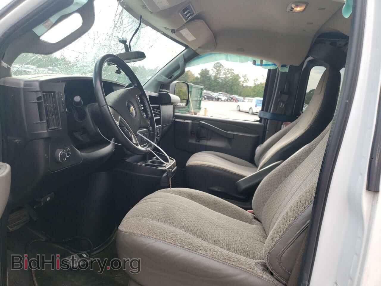 2018 CHEVROLET EXPRESS - VIN: 1GAZGMFP5J1327111 - Фото 5