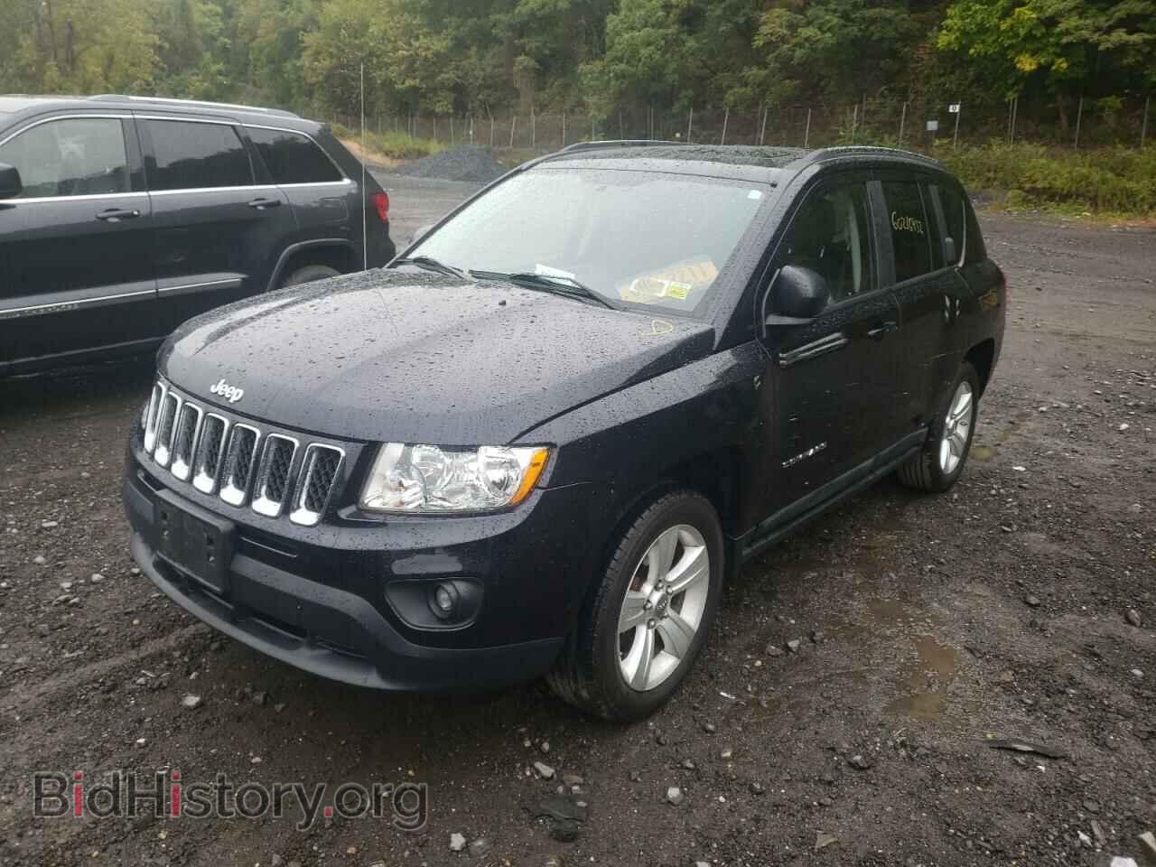 2011 JEEP COMPASS - VIN: 1J4NT1FB9BD138265 - Фото 2