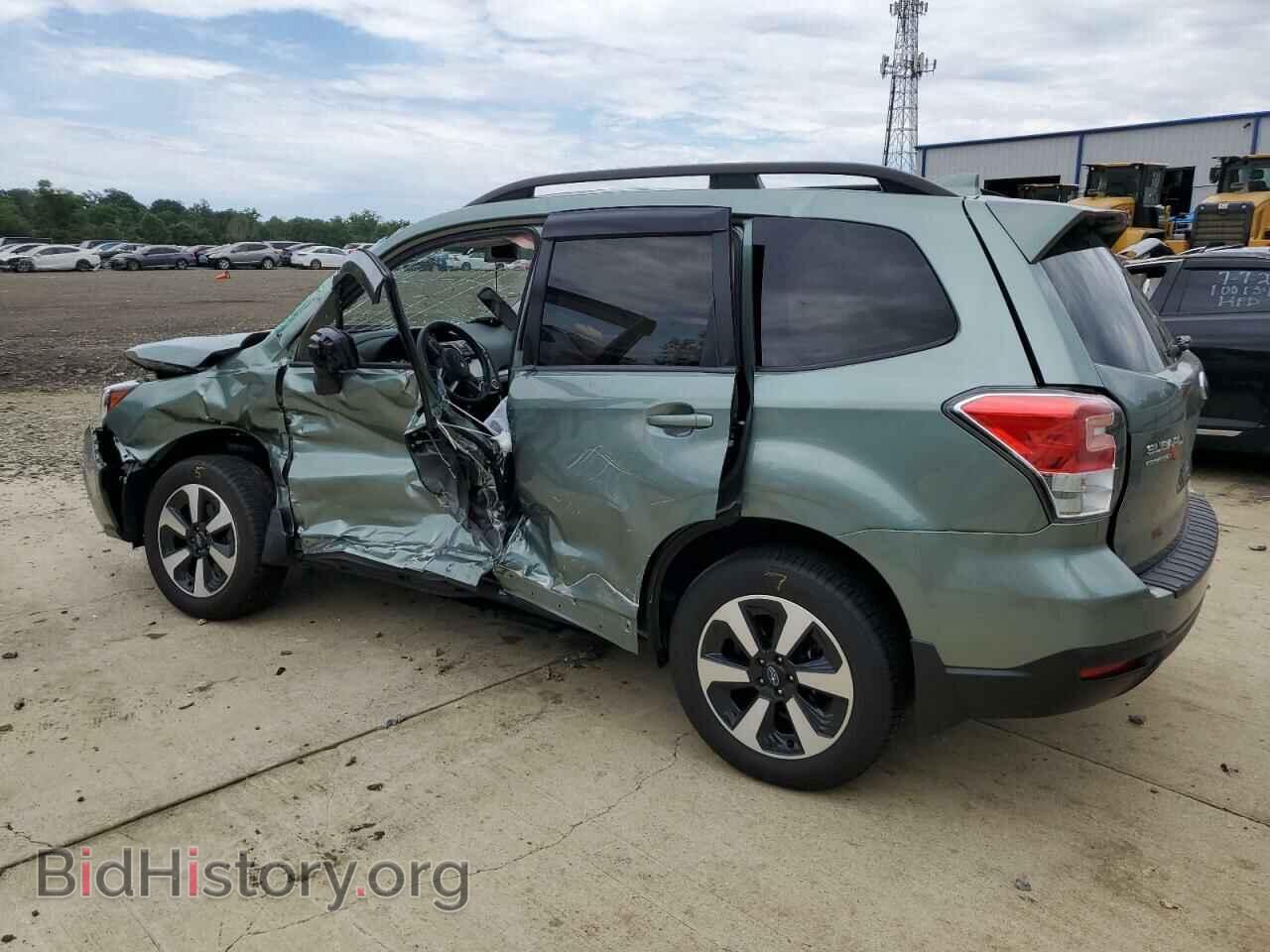 2018 SUBARU FORESTER - VIN: JF2SJAEC3JH537576 - Фото 2