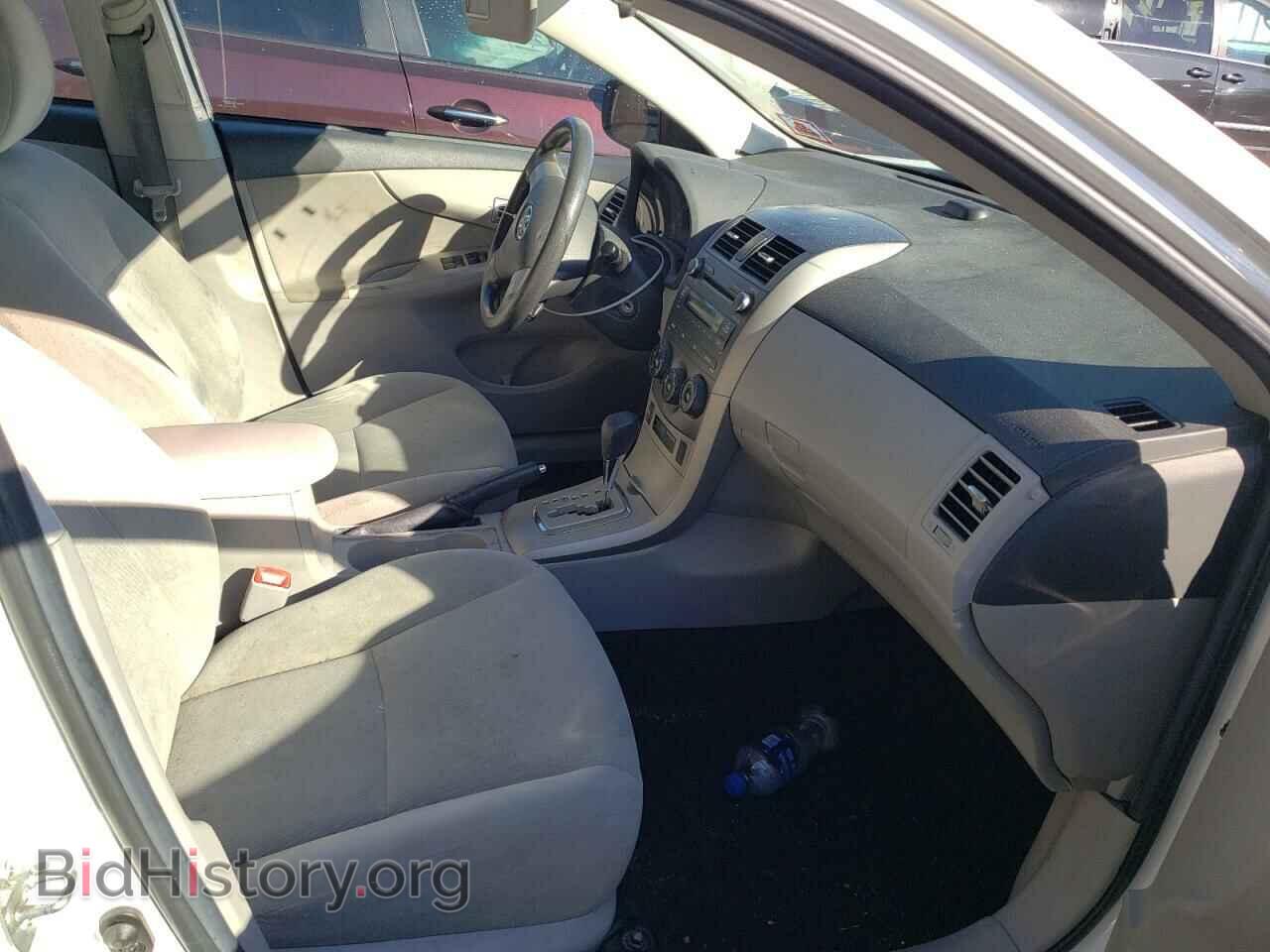 2011 TOYOTA COROLLA - VIN: 2T1BU4EE5BC745523 - Фото 5