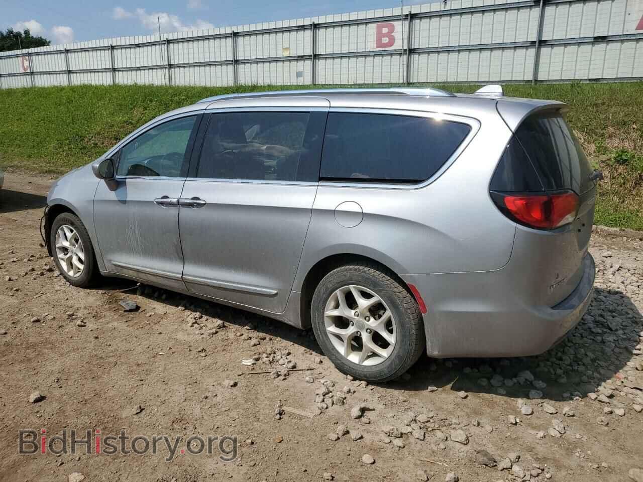 2017 CHRYSLER PACIFICA - VIN: 2C4RC1EG4HR816866 - Photo 2