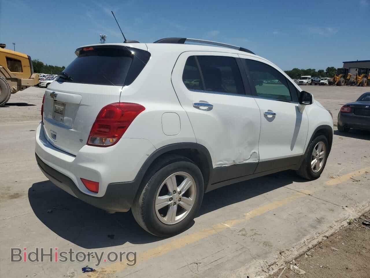 2019 CHEVROLET TRAX - VIN: KL7CJLSB7KB889796 - Фото 3