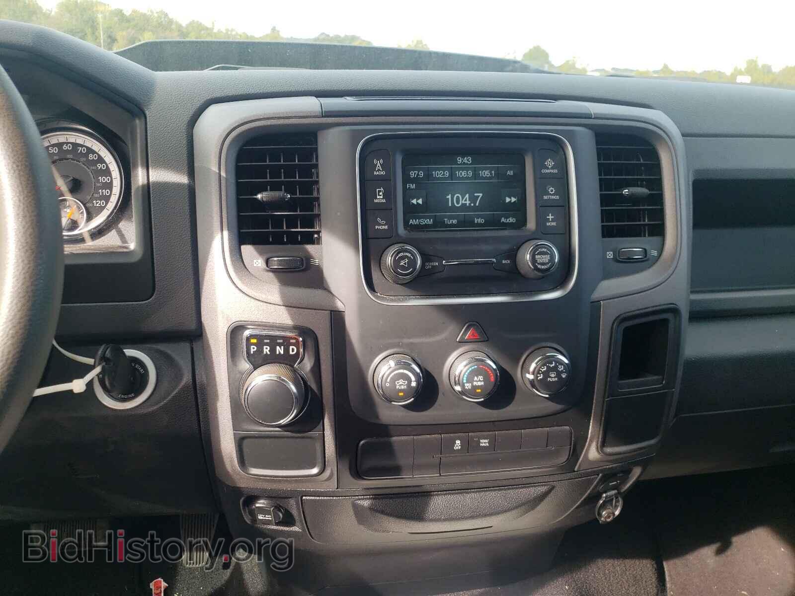 2018 RAM 1500 - VIN: 1C6RR6FGXJS341391 - Фото 9
