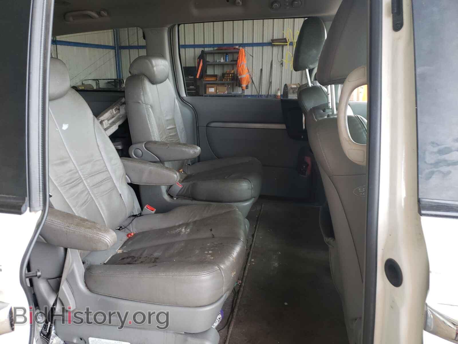2007 HYUNDAI ENTOURAGE - VIN: KNDMC233576018043 - Фото 6
