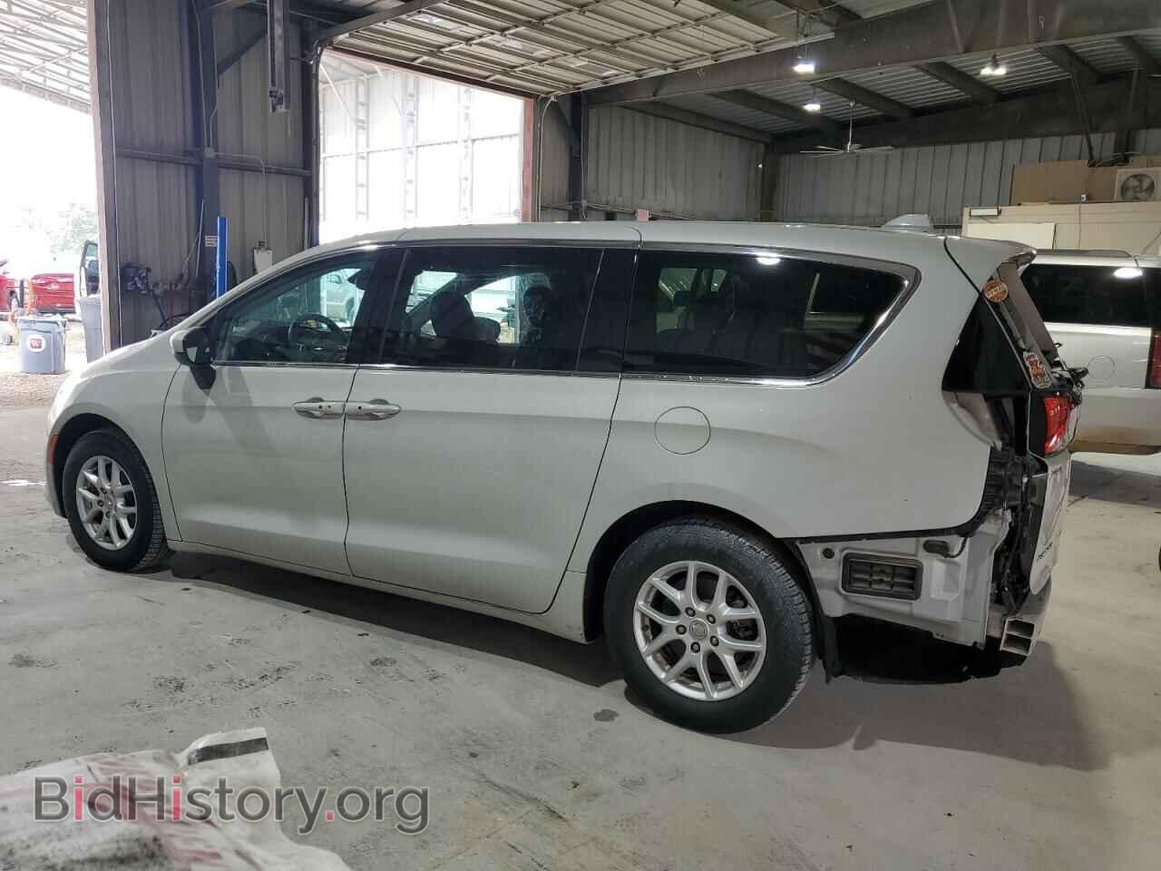 2017 CHRYSLER PACIFICA - VIN: 2C4RC1DG4HR584786 - Фото 2