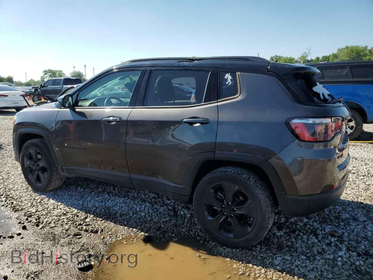 2018 JEEP COMPASS - VIN: 3C4NJDBB6JT299023 - Фото 2