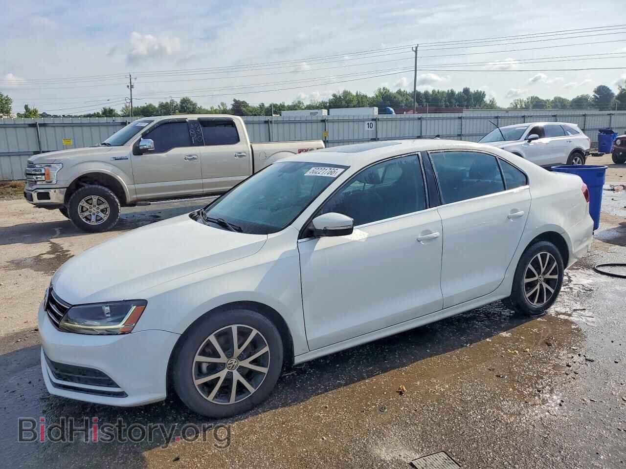 Фотография 3VWDB7AJ1HM330103 - VOLKSWAGEN JETTA 2017