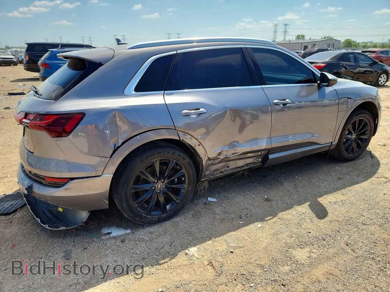 2021 AUDI E-TRON - VIN: WA1AAAGE2MB006024 - Photo 3
