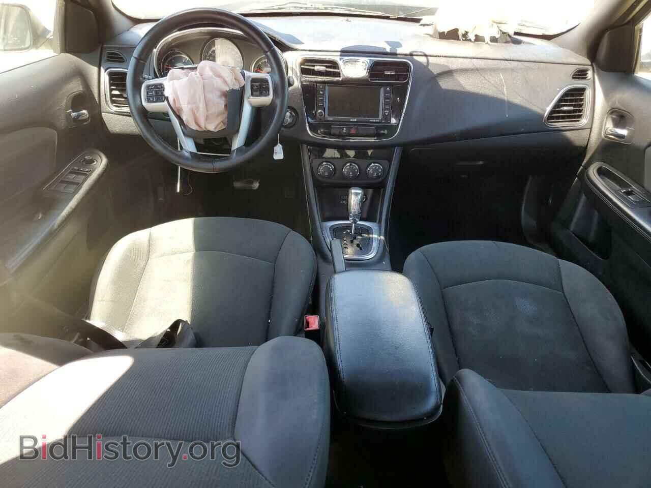 2012 CHRYSLER 200 - VIN: 1C3CCBBB2CN175814 - Фото 8