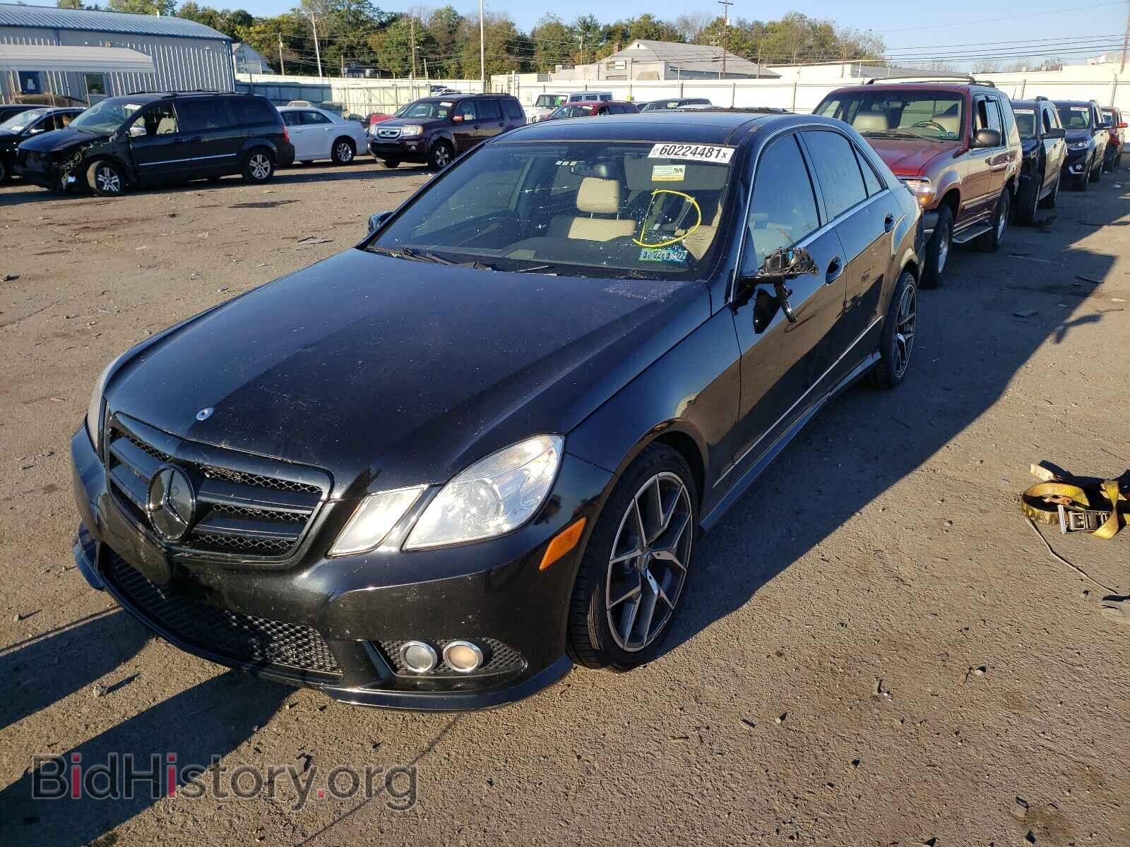 2010 MERCEDES-BENZ E-CLASS - VIN: WDDHF8HB6AA235378 - Фото 2