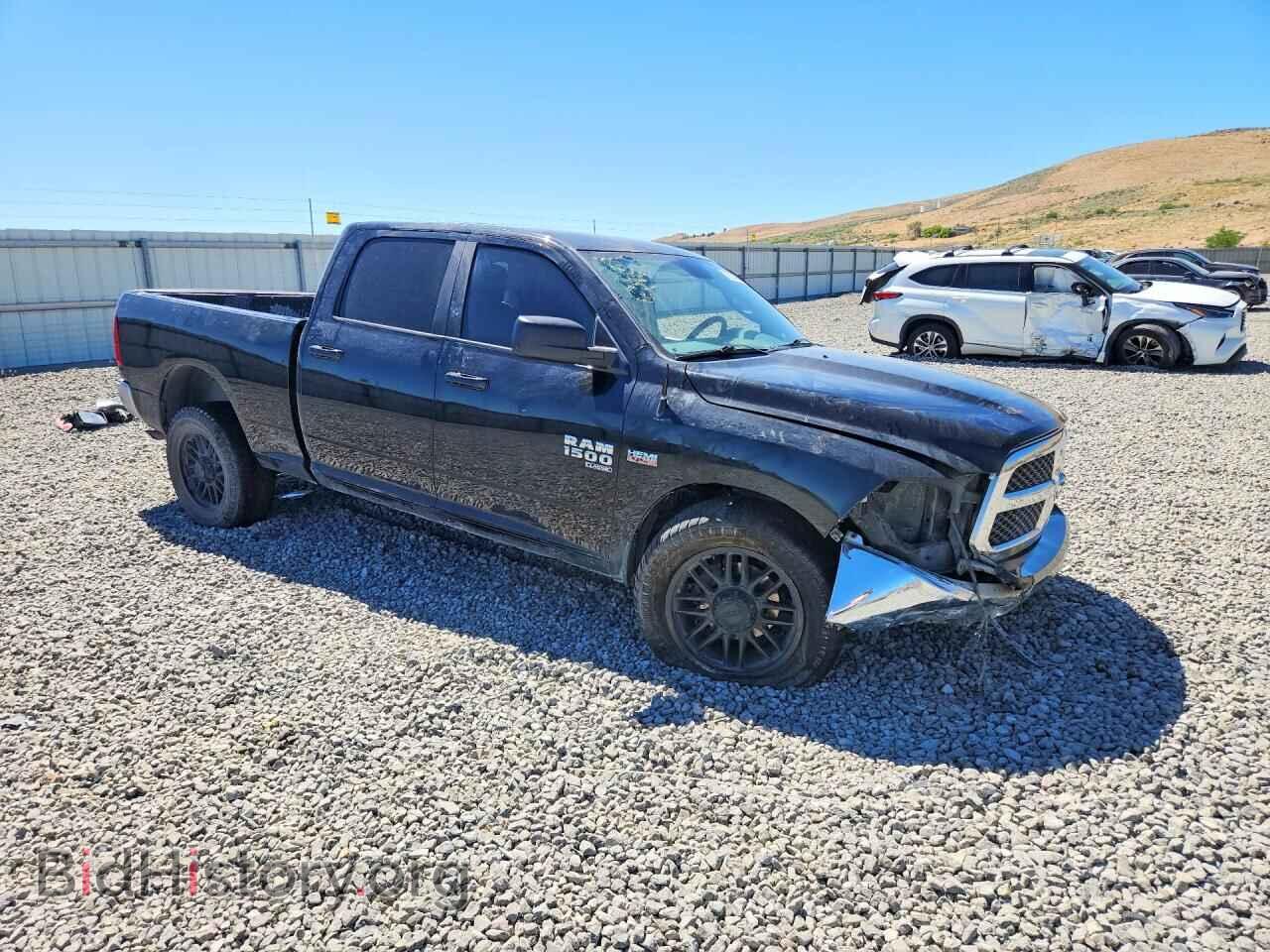 2019 RAM 1500 - VIN: 1C6RR7TT1KS614517 - Photo 4