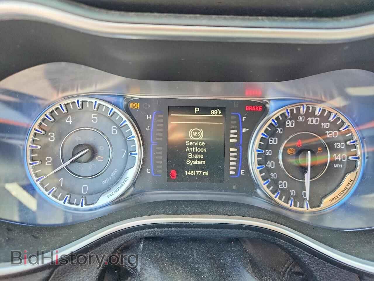 2015 CHRYSLER 200 - VIN: 1C3CCCABXFN586020 - Фото 9