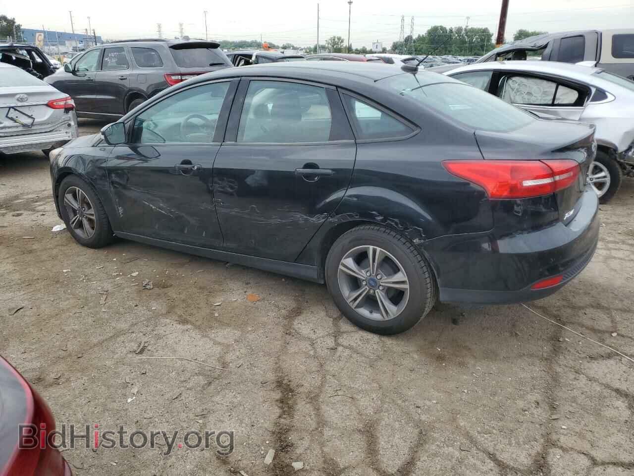 2018 FORD FOCUS - VIN: 1FADP3F23JL258378 - Фото 2