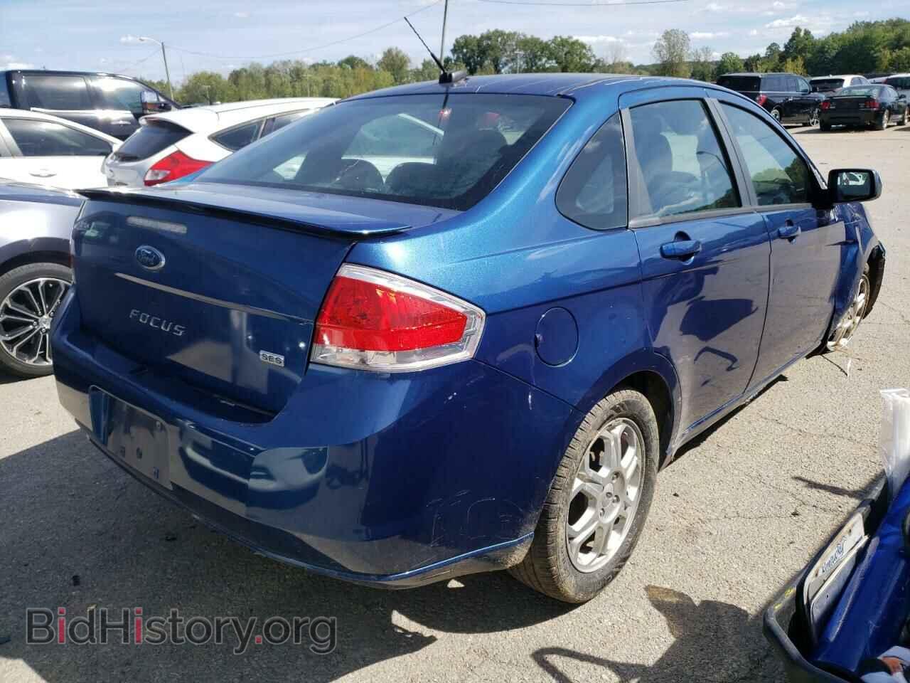 2009 FORD FOCUS - VIN: 1FAHP36N39W189214 - Photo 4