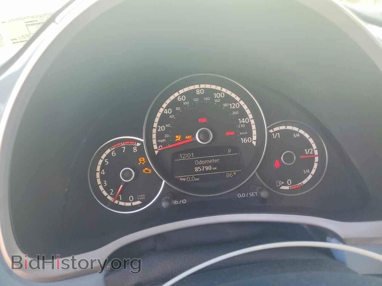 2014 VOLKSWAGEN BEETLE - VIN: 3VWJ17AT4EM635436 - Фото 9