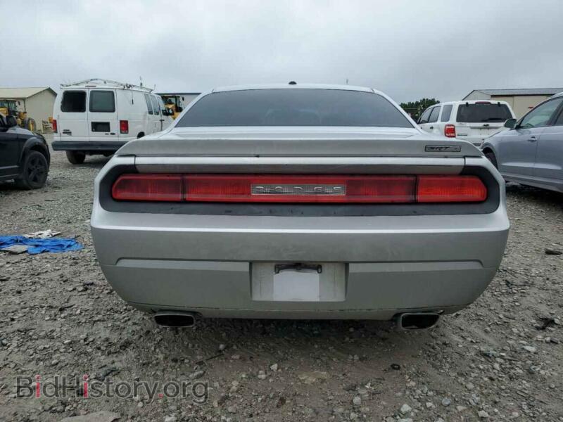 2008 Dodge CHALLENGER (VIN 2B3LJ74W88H300914) — photo 6 of 13