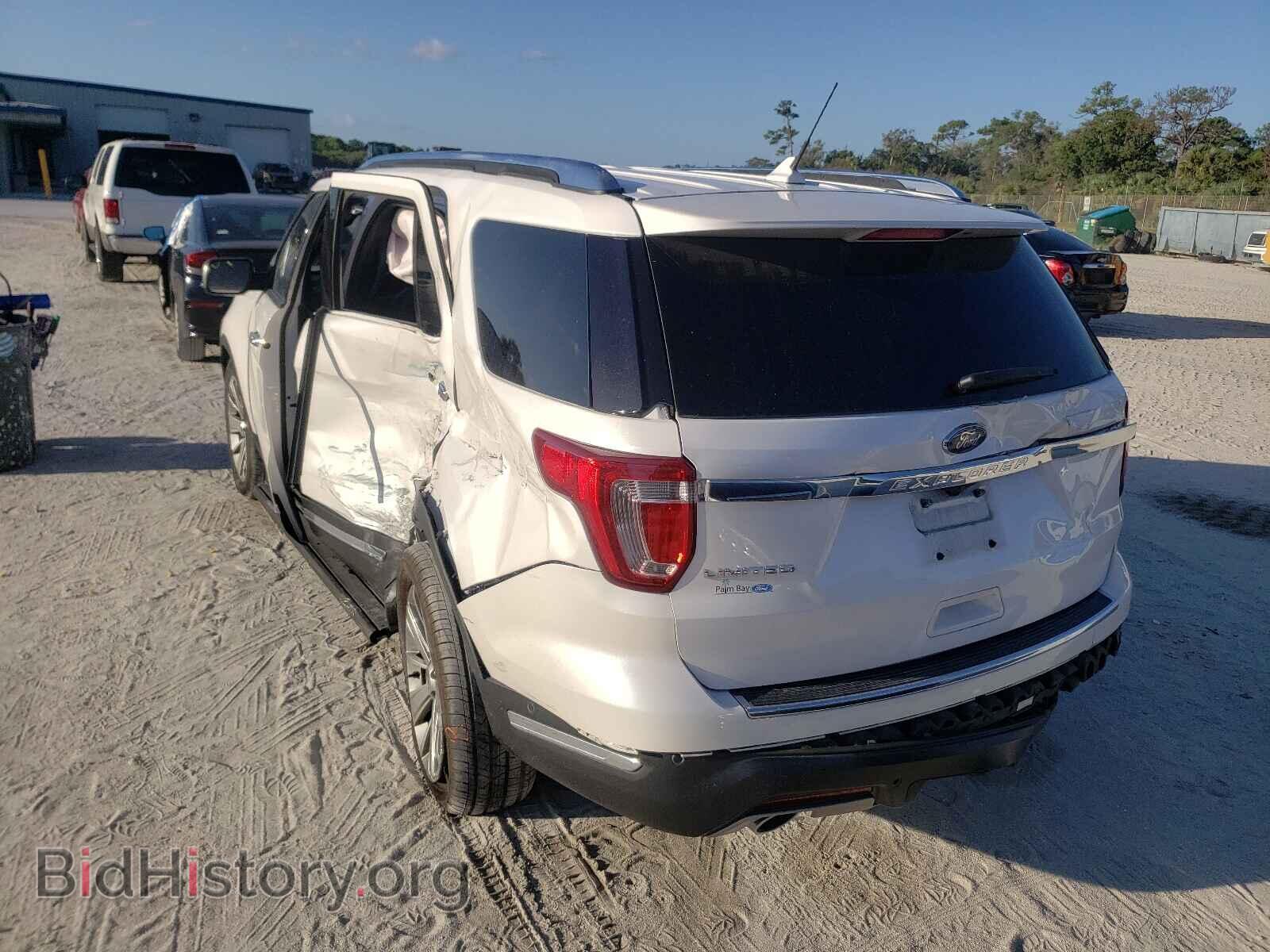 2018 FORD EXPLORER - VIN: 1FM5K7F82JGB75568 - Photo 3