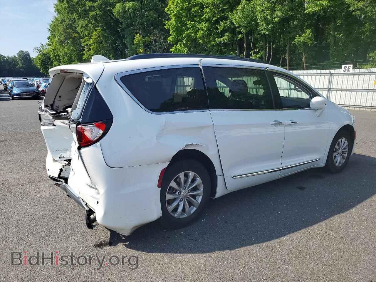 2017 CHRYSLER PACIFICA - VIN: 2C4RC1BG9HR621771 - Фото 3