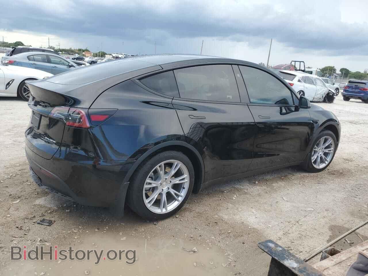 2023 TESLA MODEL Y - VIN: 7SAYGAEE1PF931162 - Фото 3