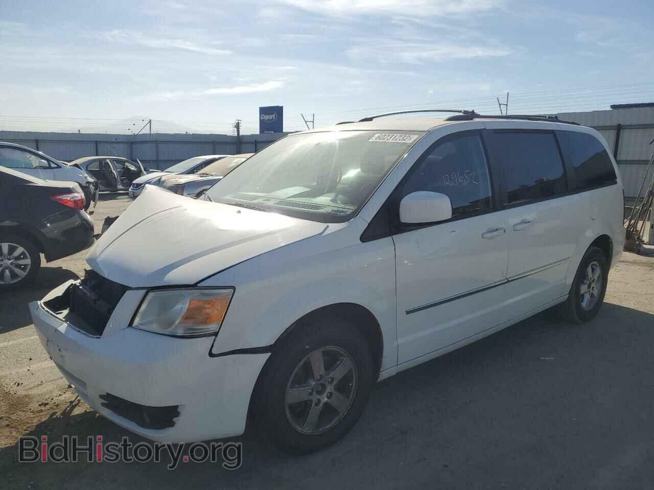 2010 DODGE CARAVAN - VIN: 2D4RN5D19AR367367 - Photo 2