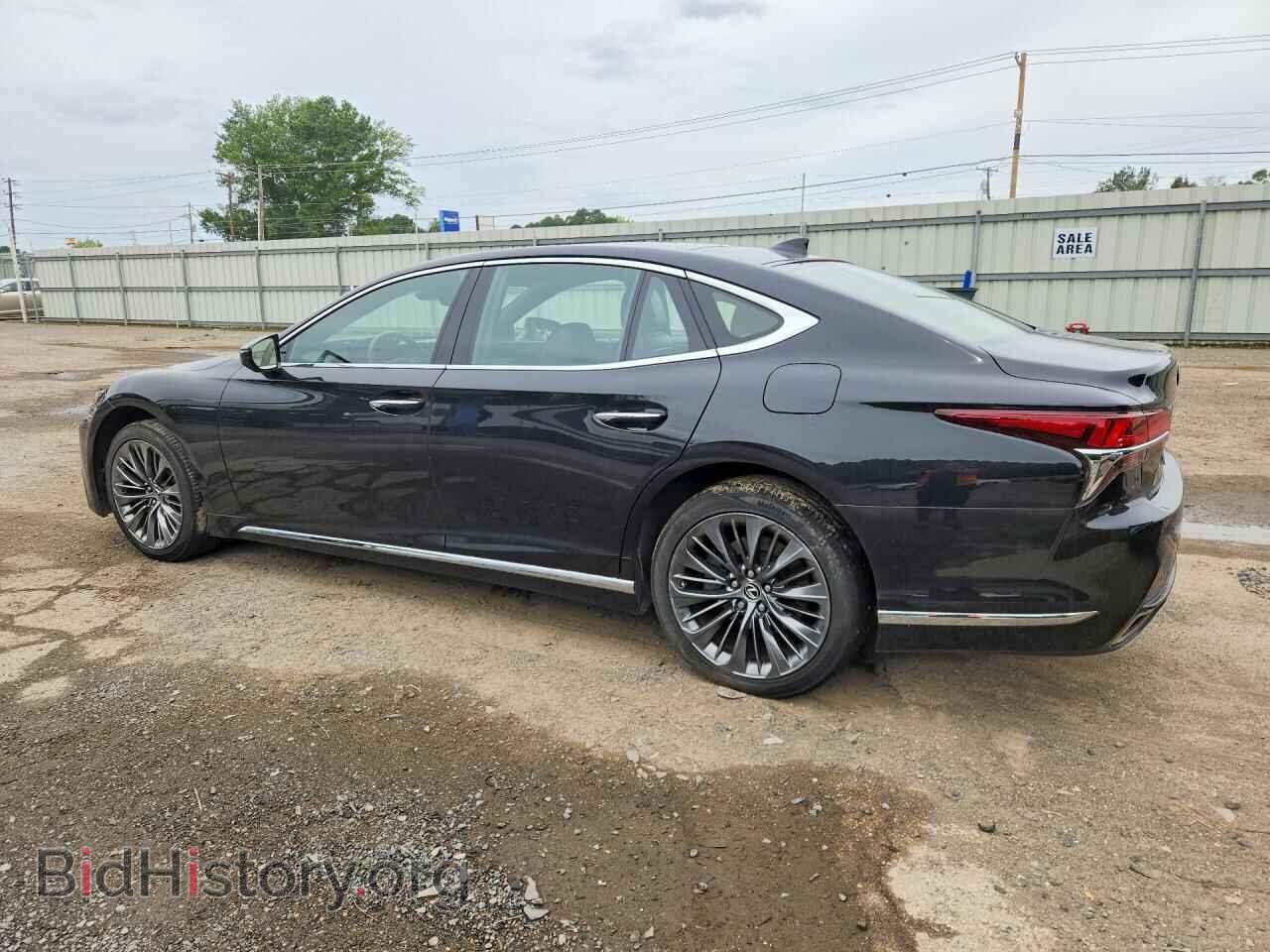 2018 LEXUS LS500 - VIN: JTHC5LFF3J5002467 - Photo 2