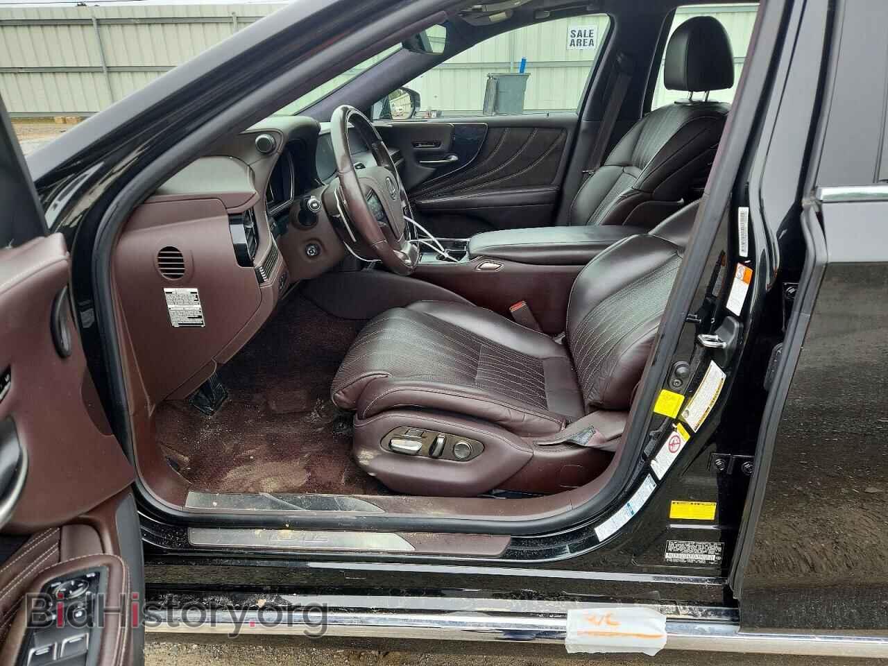 2018 LEXUS LS500 - VIN: JTHC5LFF3J5002467 - Photo 7