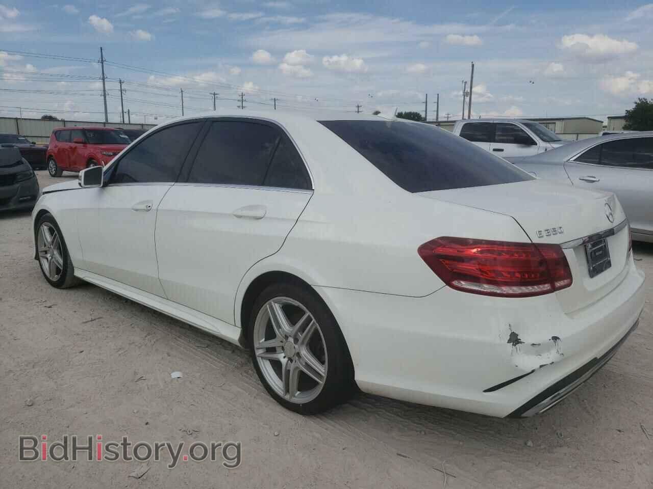 2014 MERCEDES-BENZ E-CLASS - VIN: WDDHF5KB2EA817491 - Фото 2