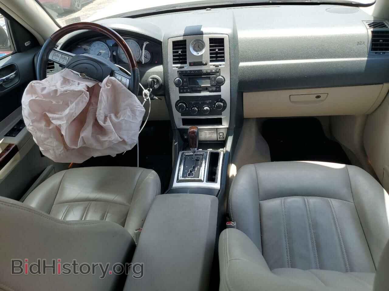 2006 CHRYSLER 300 - VIN: 2C3KK63H16H335803 - Фото 8