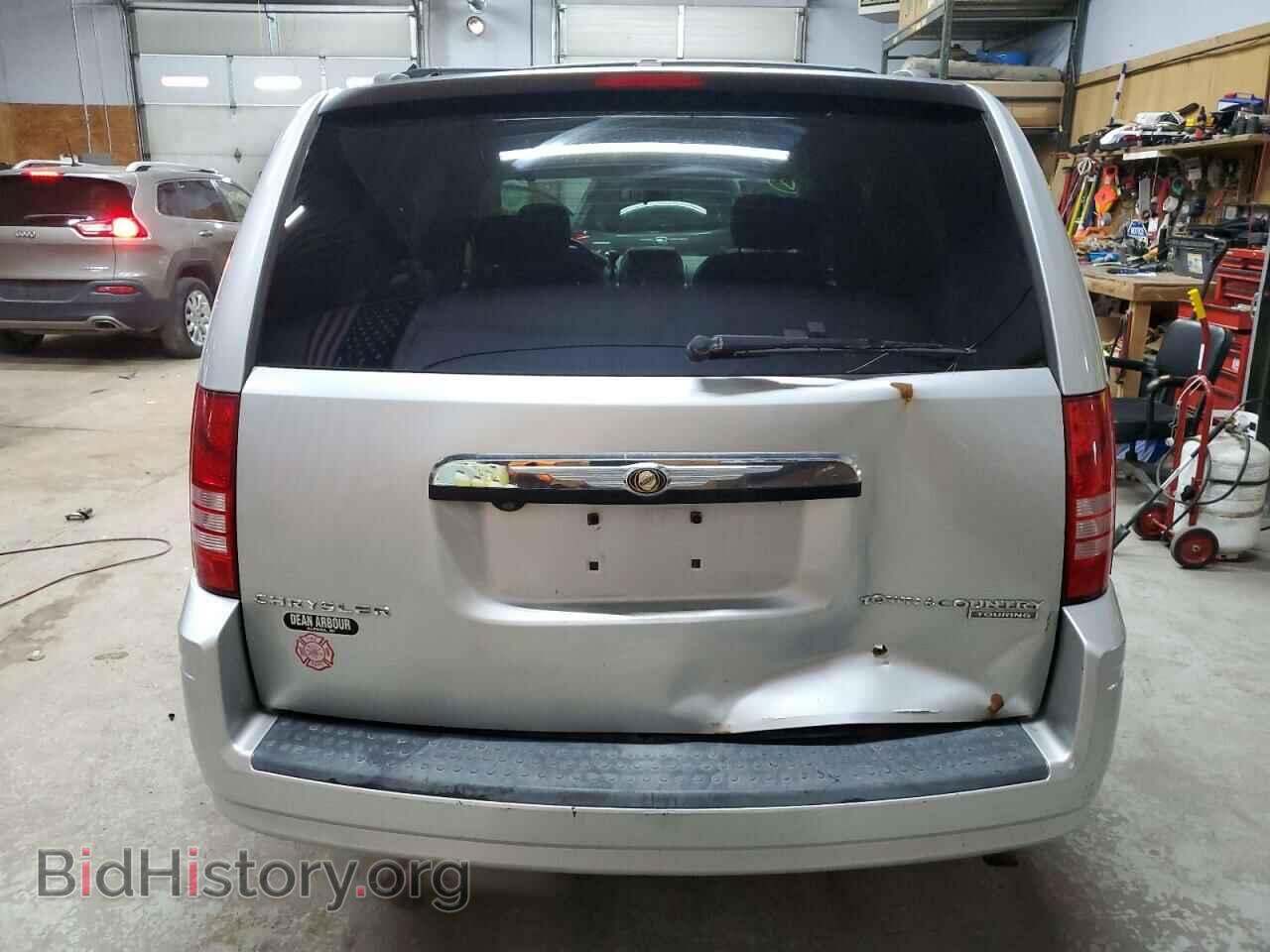 2009 CHRYSLER MINIVAN - VIN: 2A8HR54119R521622 - Фото 6