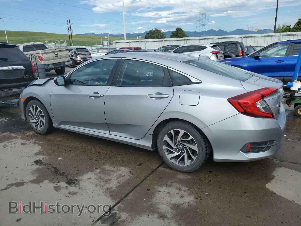 2017 HONDA CIVIC - VIN: 19XFC2F7XHE209363 - Фото 2