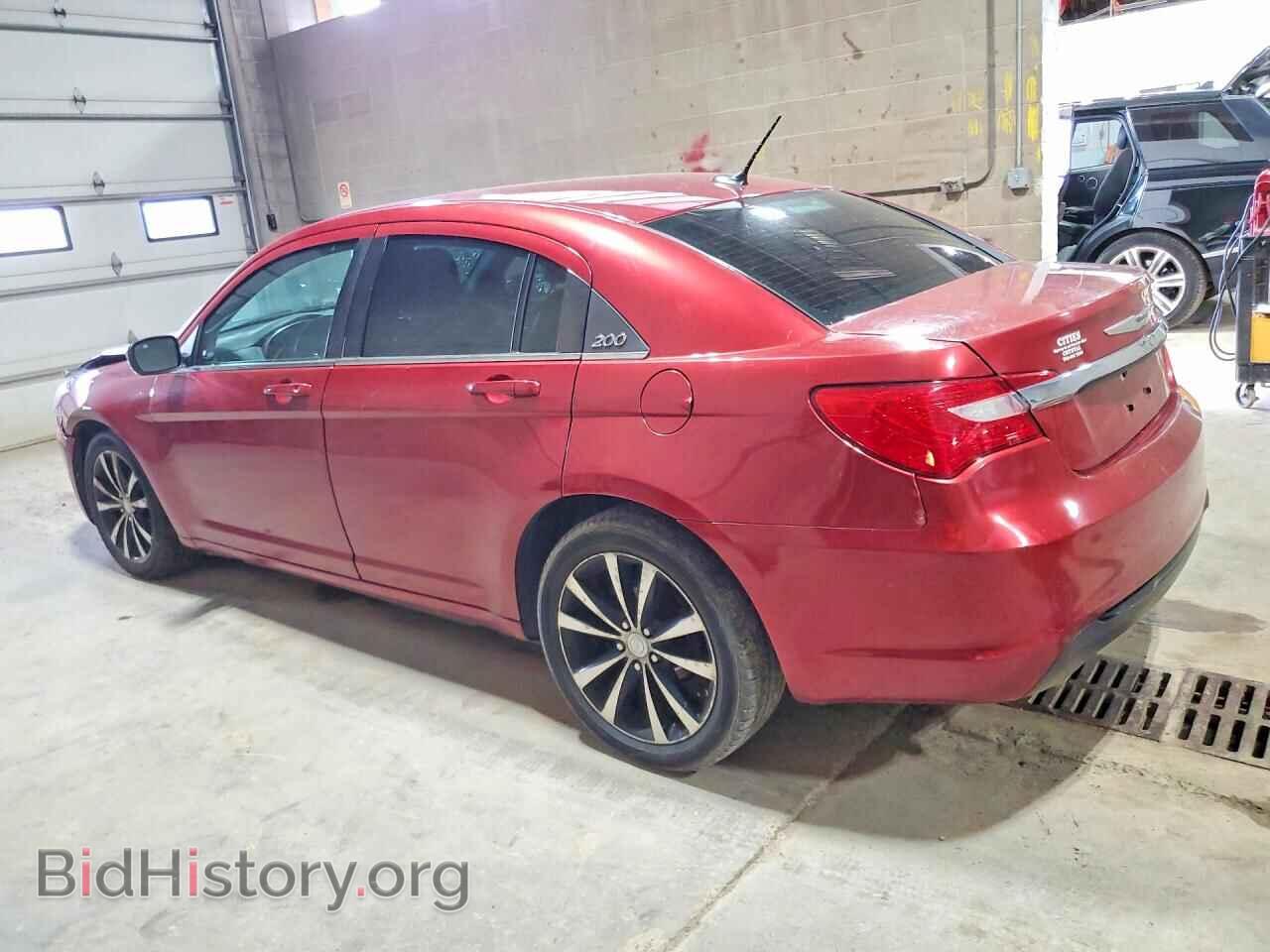 2013 CHRYSLER 200 - VIN: 1C3CCBCGXDN701733 - Photo 2