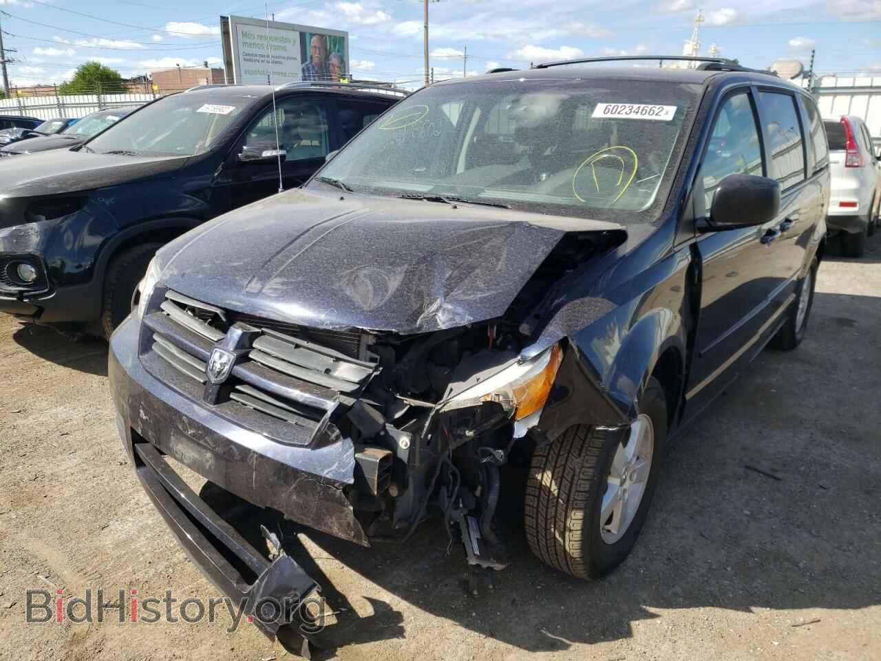 2010 DODGE CARAVAN - VIN: 2D4RN3D1XAR488476 - Photo 2