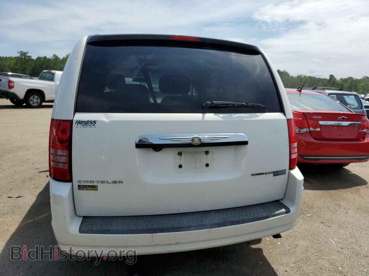 2010 CHRYSLER MINIVAN - VIN: 2A4RR4DE8AR346812 - Фото 6