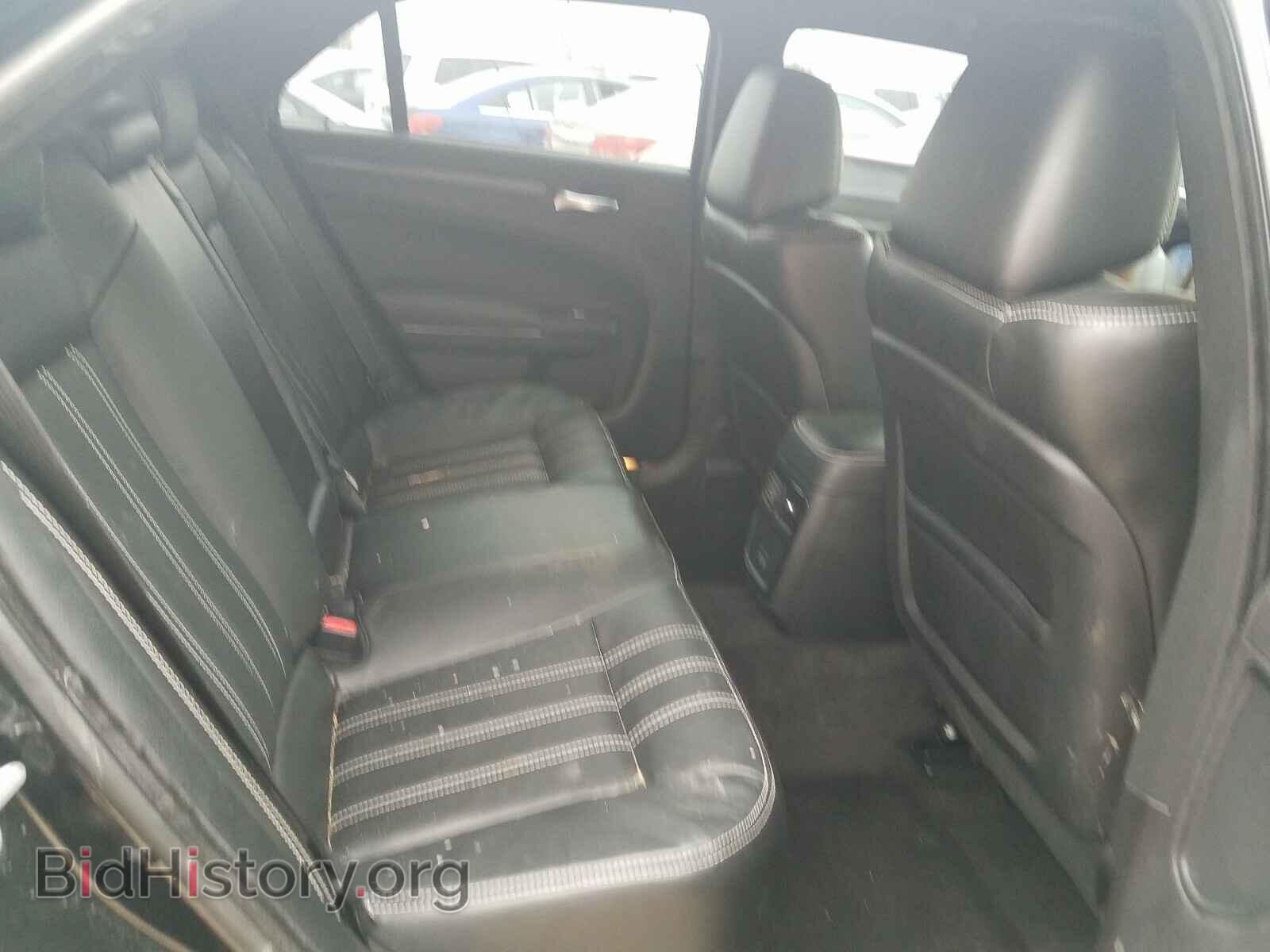 2016 CHRYSLER 300 - VIN: 2C3CCAGG3GH234298 - Фото 6