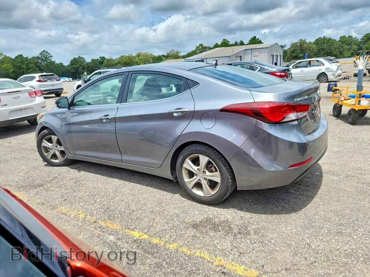 2016 HYUNDAI ELANTRA - VIN: KMHDH4AE2GU585268 - Фото 2
