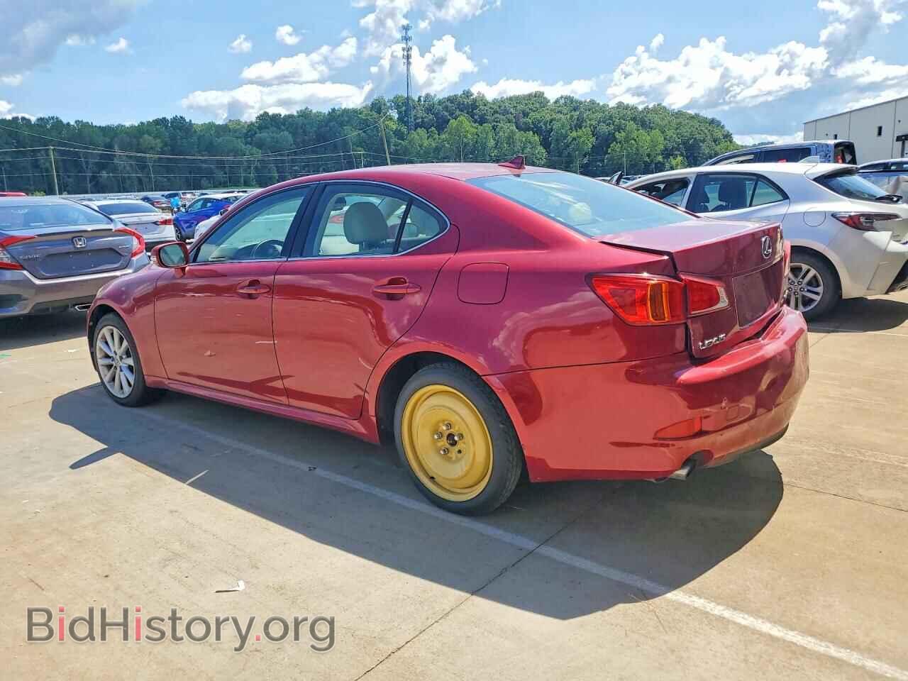 2009 LEXUS IS - VIN: JTHCK262195029811 - Photo 2
