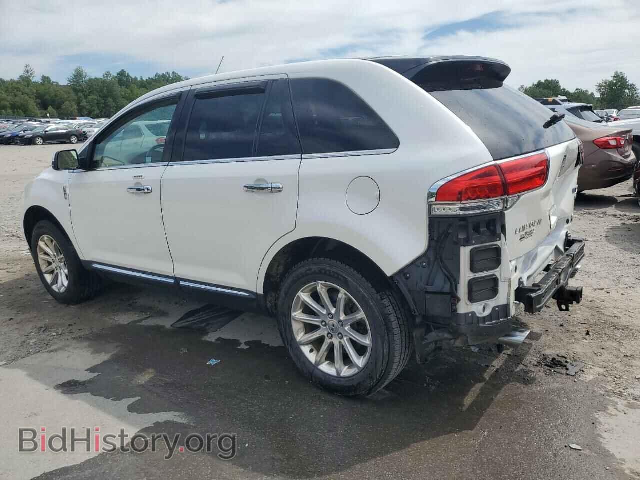 2012 LINCOLN MKX - VIN: 2LMDJ8JK3CBL01863 - Photo 2