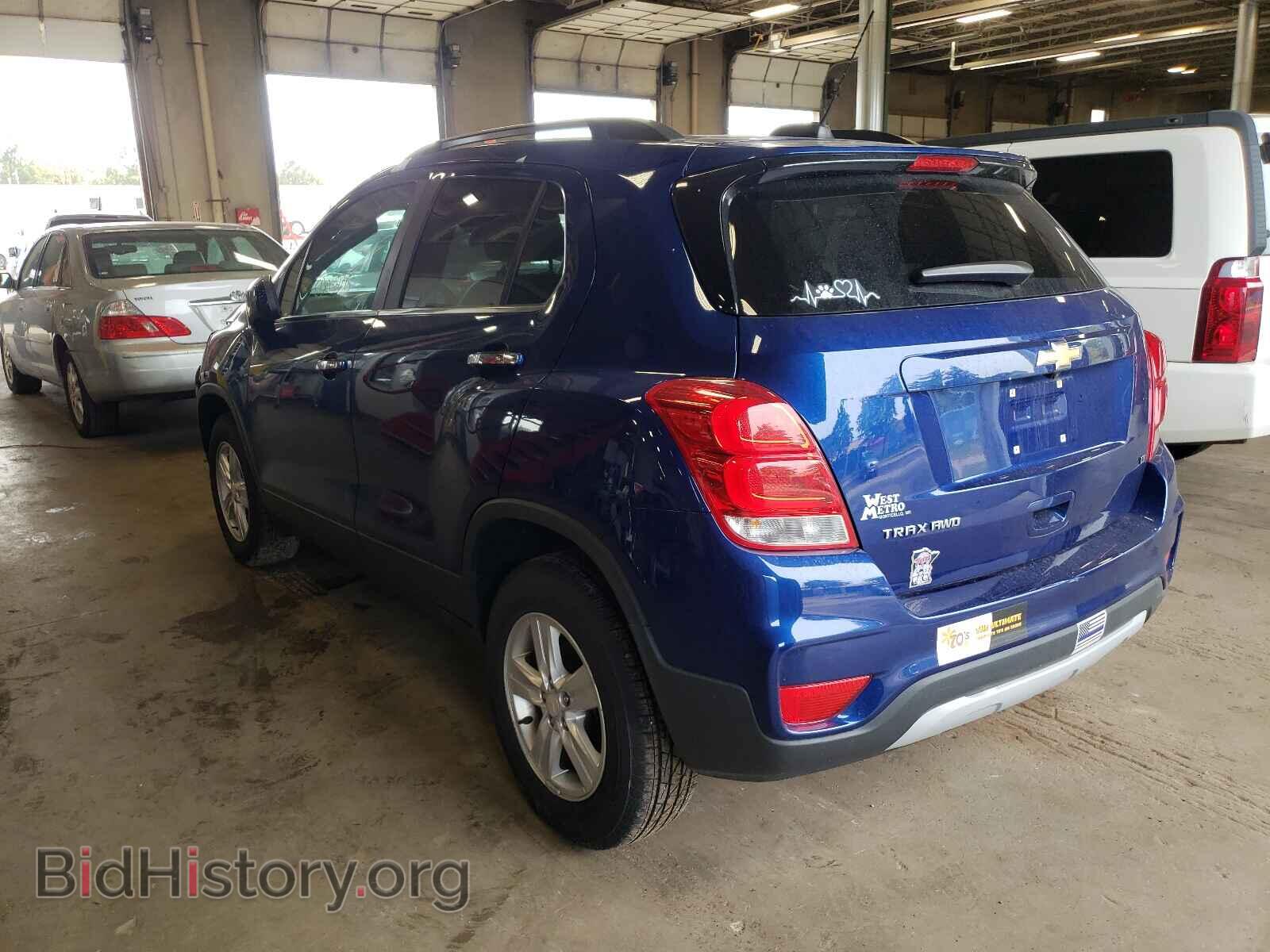 2017 CHEVROLET TRAX - VIN: 3GNCJPSB5HL214831 - Фото 3