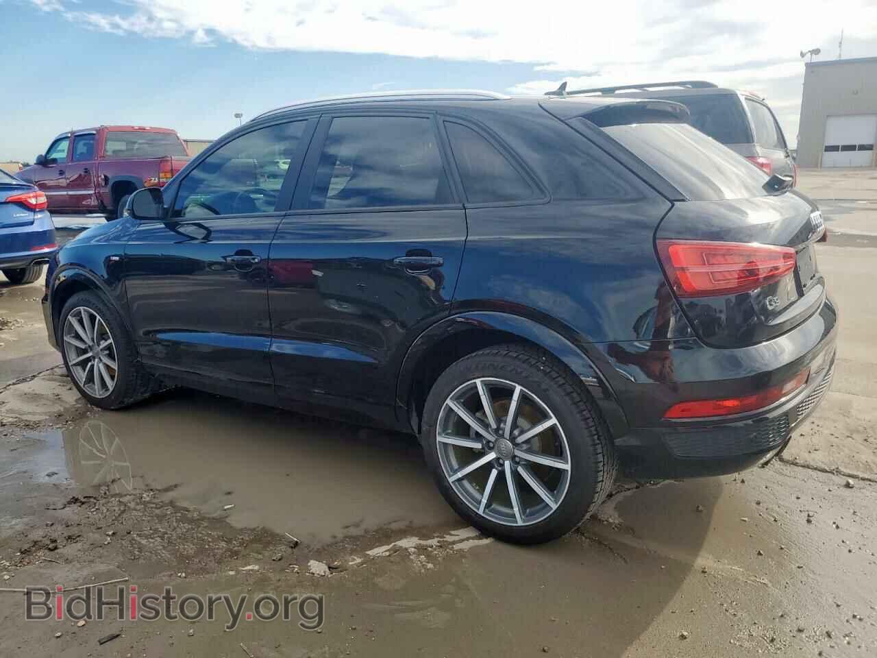 2018 AUDI Q3 - VIN: WA1BCCFS1JR032201 - Фото 2